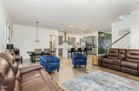 25 Cackling Way Zebulon NC 27597