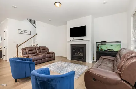 25 Cackling Way Zebulon NC 27597