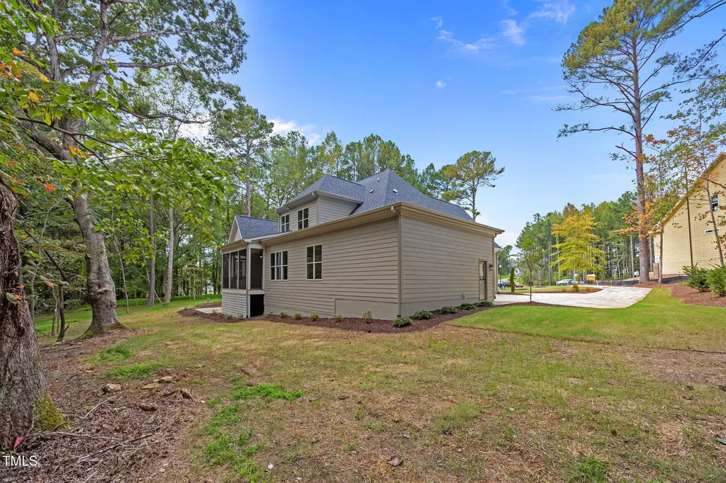 8201 Mary Claire Lane Wake Forest NC 27587