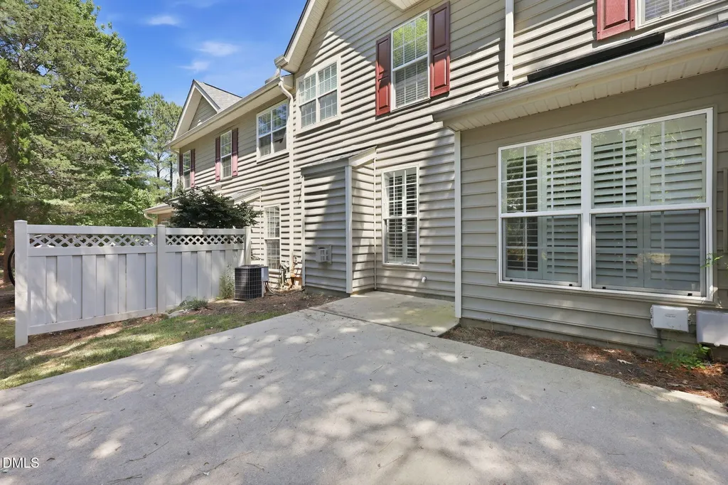 9412 Harvest Acres Court Raleigh NC 27617