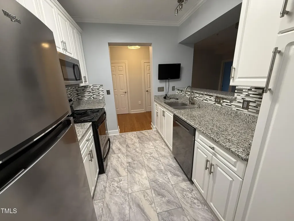108-201 Northbrook Drive Raleigh NC 27609
