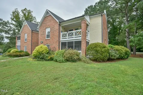 1002 Kingswood Drive Chapel Hill NC 27517