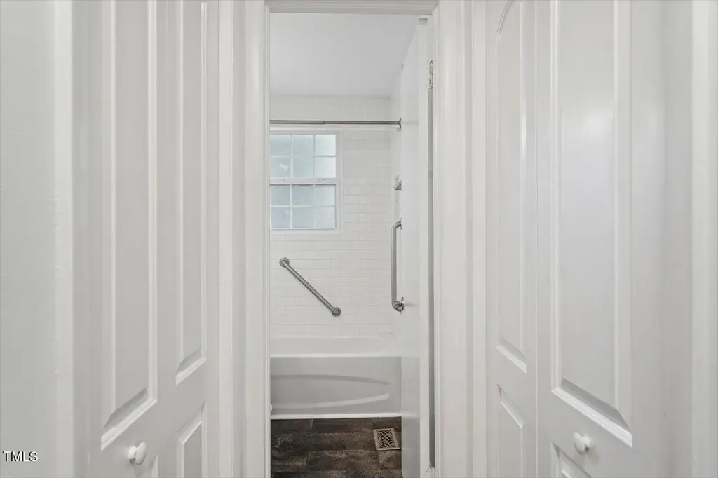 1621 Seminole Trail Raleigh NC 27609