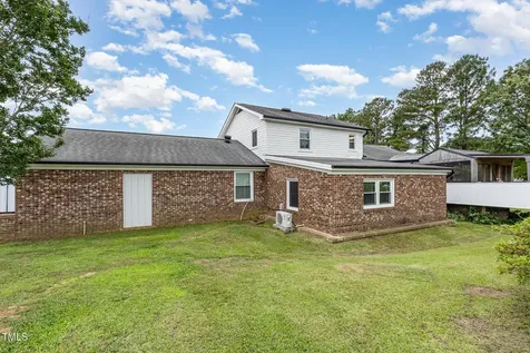 9558 Batten Road Kenly NC 27542
