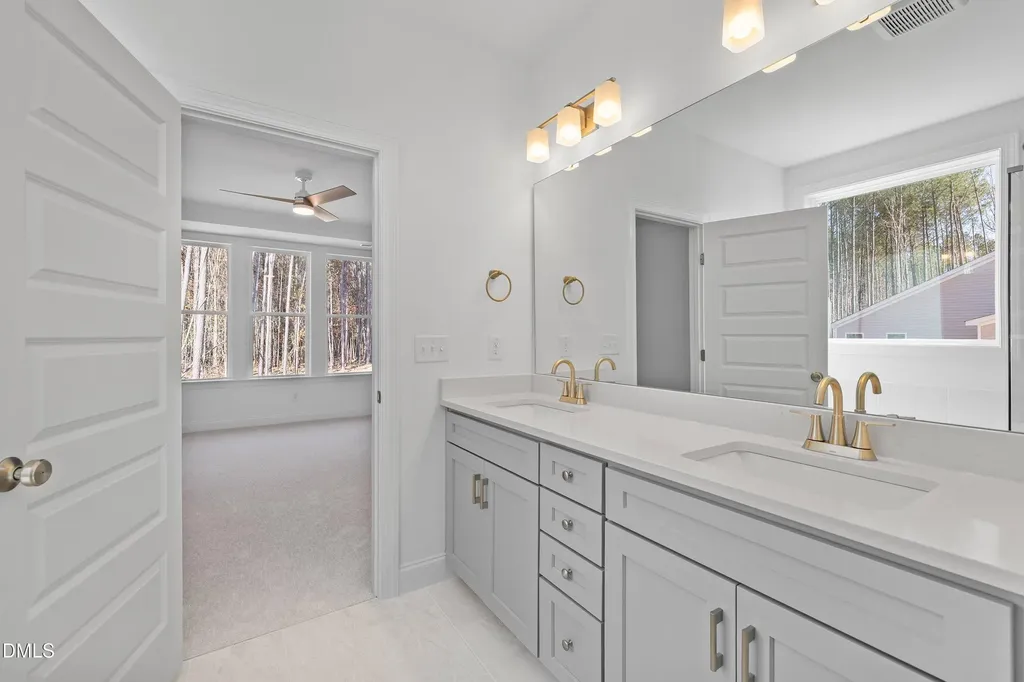 62 W Victoria Ridge Drive Selma NC 27576
