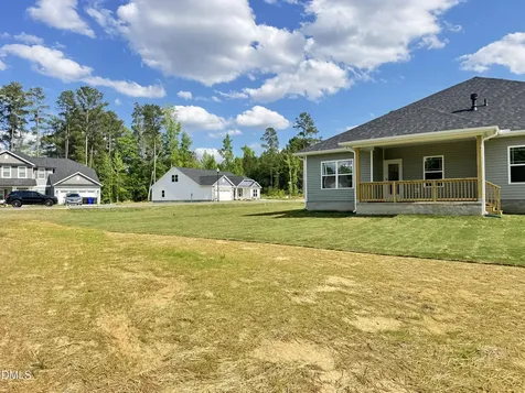 20 Streamline Court Lillington NC 27546
