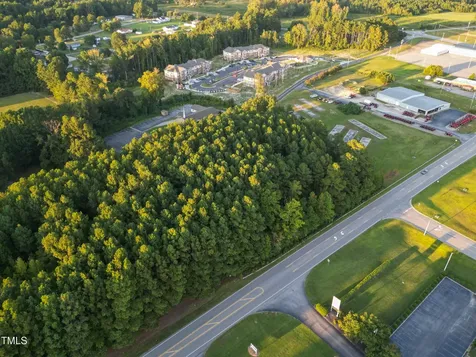 01 158 Business Highway Henderson NC 27536