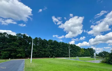 01 158 Business Highway Henderson NC 27536