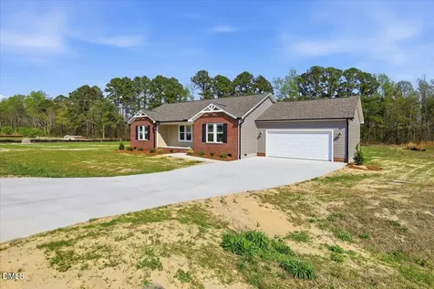 104 Grace Pond Avenue Benson NC 27504