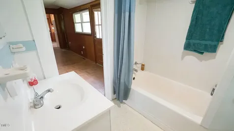 131 King Road Warrenton NC 27589