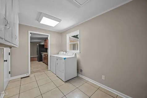 58 Eagle Road Coats NC 27521