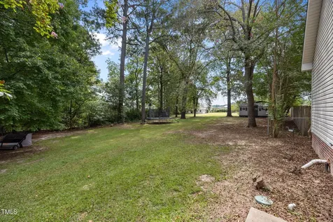 58 Eagle Road Coats NC 27521