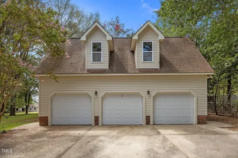 58 Eagle Road Coats NC 27521