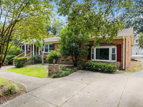 58 Eagle Road Coats NC 27521