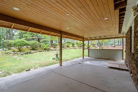 610 Maynard Lake Road Erwin NC 28339