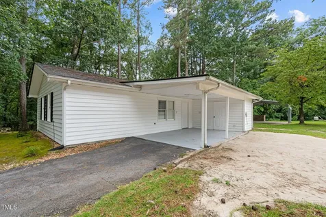 610 Maynard Lake Road Erwin NC 28339