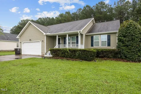 95 Oxfordshire Drive Fuquay Varina NC 27526