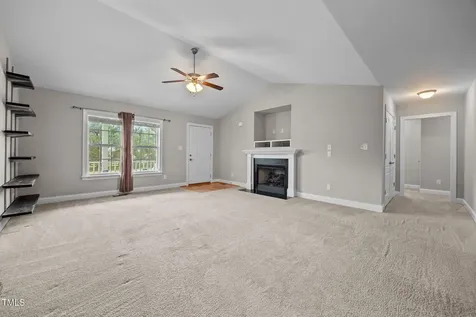 95 Oxfordshire Drive Fuquay Varina NC 27526