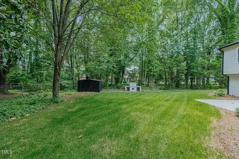 2804 Edgewood Avenue Burlington NC 27215