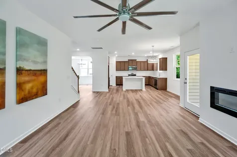 236 White Azalea Way Benson NC 27504