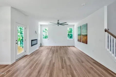 236 White Azalea Way Benson NC 27504