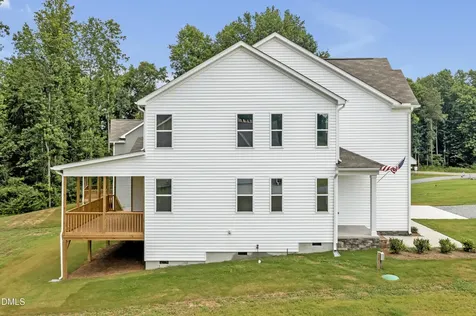 272 White Azalea Way Benson NC 27504