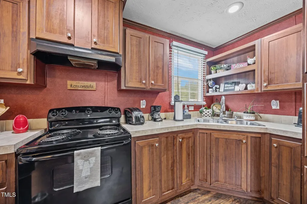2986 Worth Lane Haw River NC 27258