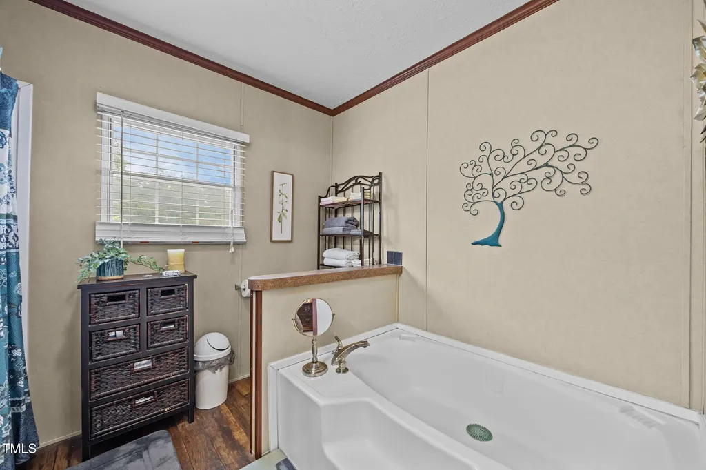 2986 Worth Lane Haw River NC 27258