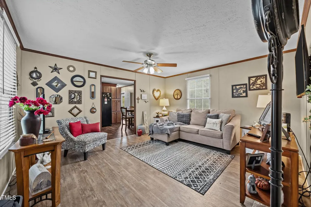 2986 Worth Lane Haw River NC 27258