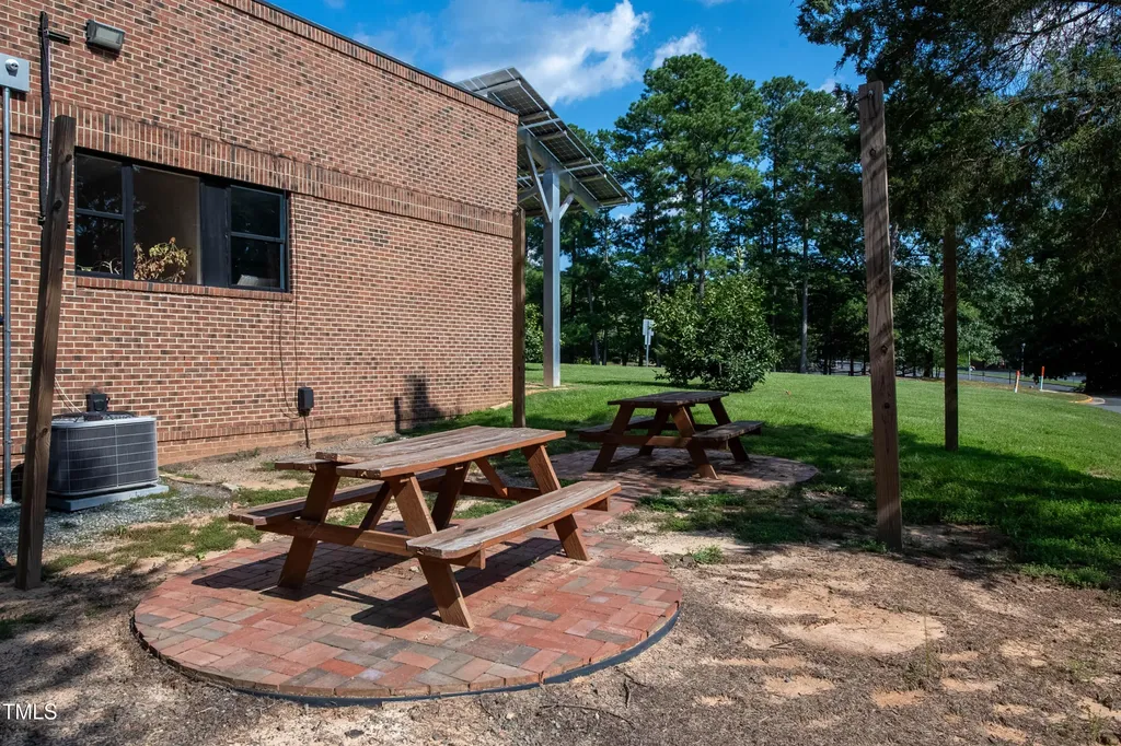 605 Eastowne Drive Chapel Hill NC 27514