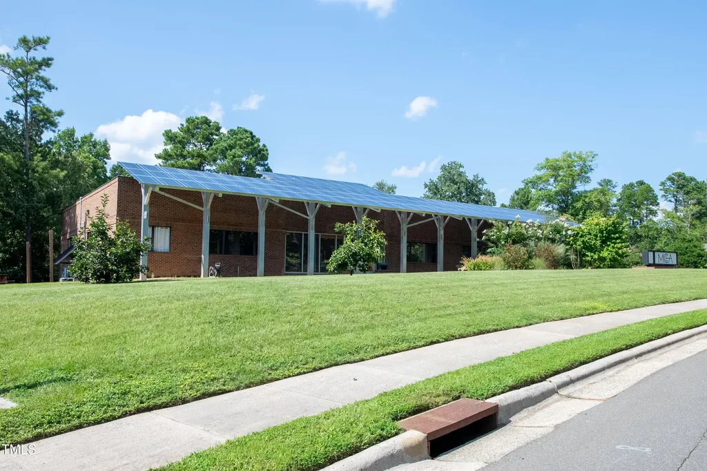 605 Eastowne Drive Chapel Hill NC 27514
