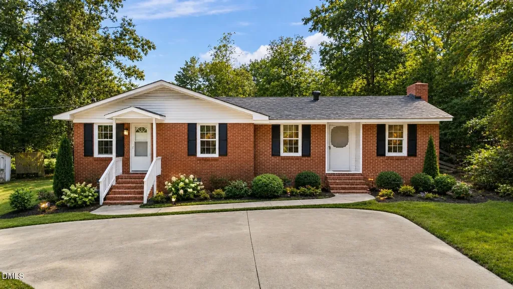 611 W James Street Lillington NC 27546