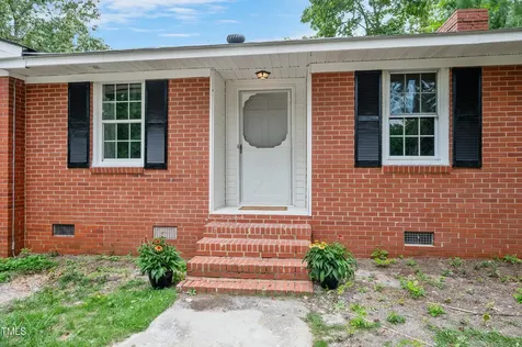 611 W James Street Lillington NC 27546