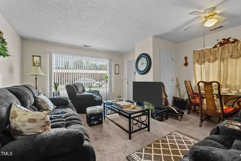 538 Maple Avenue Reidsville NC 27320