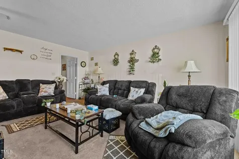 538 Maple Avenue Reidsville NC 27320