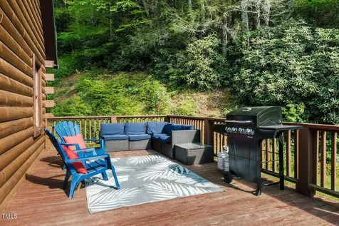 2266 Sugar Mountain Road Newland NC 28657