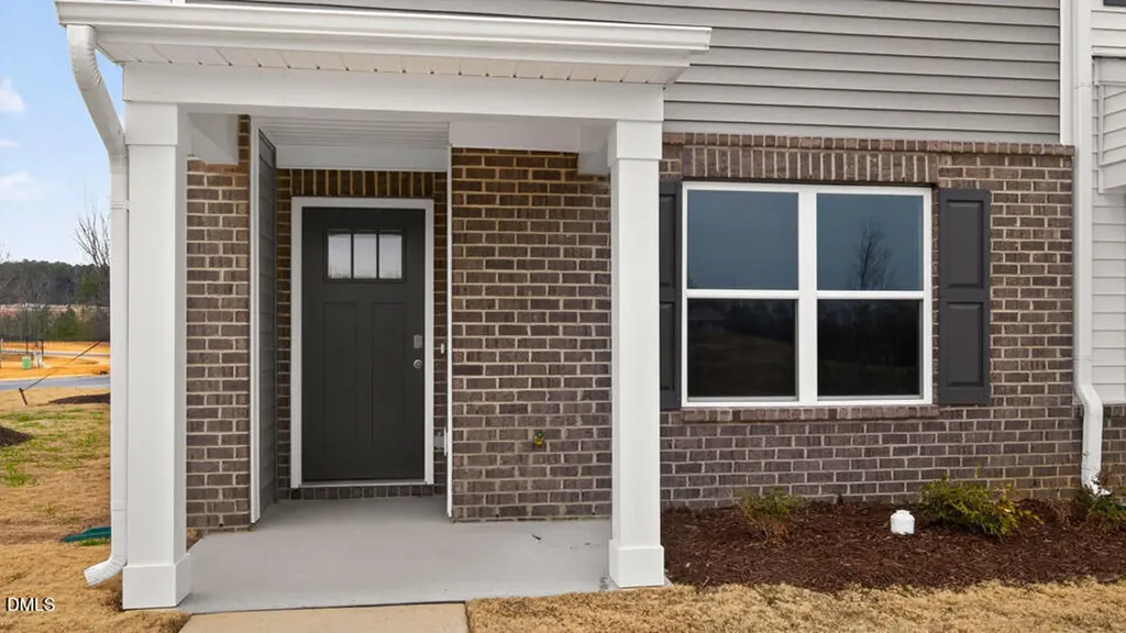 11 Rusling Leaf Drive Fuquay Varina NC 27526