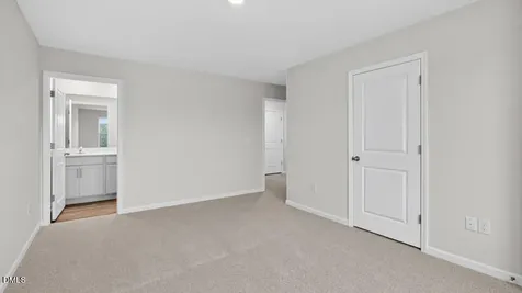 11 Rusling Leaf Drive Fuquay Varina NC 27526