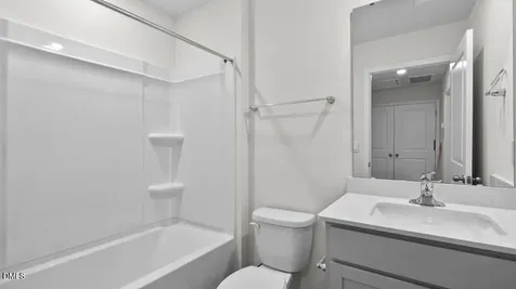 11 Rusling Leaf Drive Fuquay Varina NC 27526