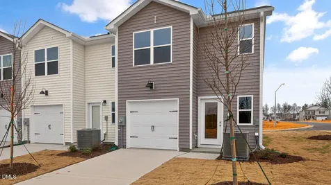 11 Rusling Leaf Drive Fuquay Varina NC 27526