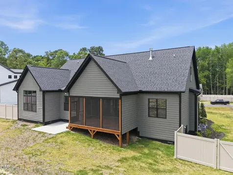 5904 Tranquil Cove Youngsville NC 27596