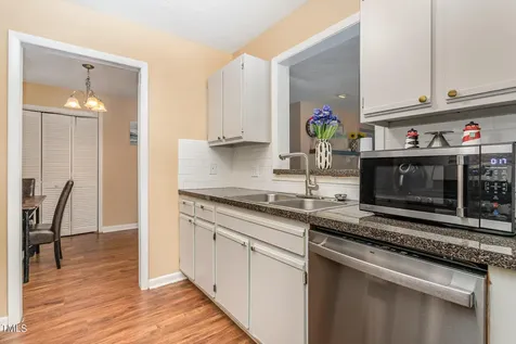 5816 Pointer Drive Raleigh NC 27609
