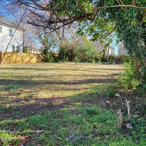 6 Hill Street Raleigh NC 27610