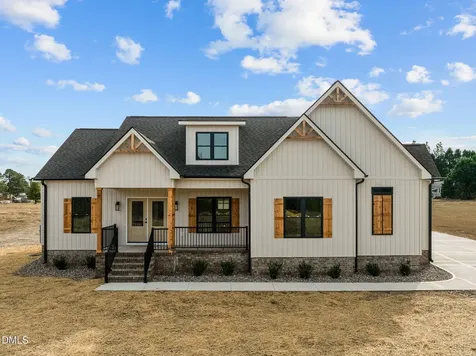 5547 Martys Court Bailey NC 27807