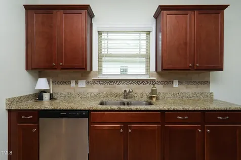 212 Woodwater Circle Lillington NC 27546