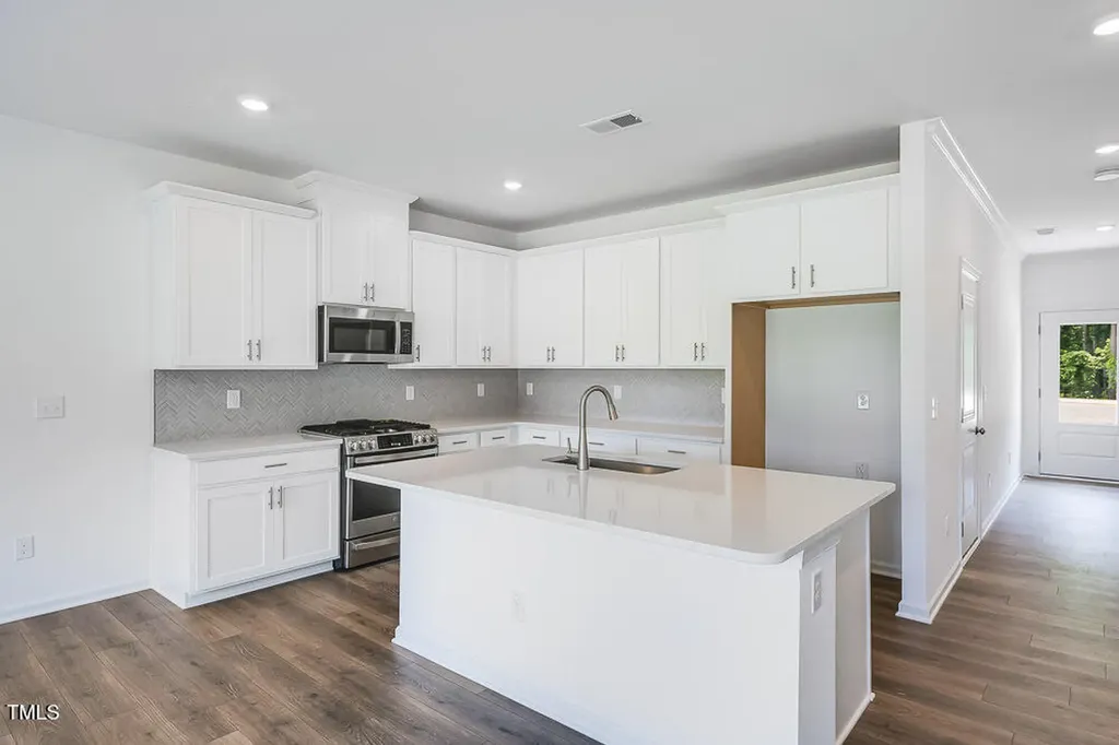 8763 Wardle Court Raleigh NC 27616