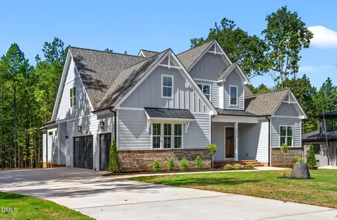 3919 Cedar Knolls Drive Youngsville NC 27596