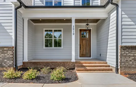 3919 Cedar Knolls Drive Youngsville NC 27596