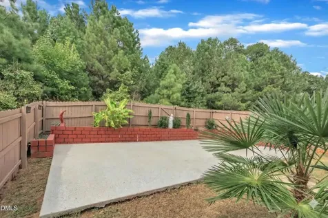 2816 Erinridge Road Raleigh NC 27610