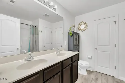 2816 Erinridge Road Raleigh NC 27610